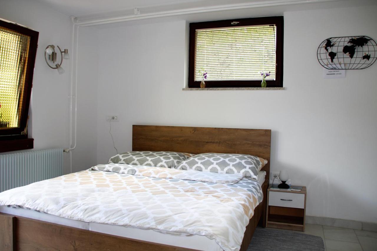 238 Spodnje Gorje Apartamento Exterior foto
